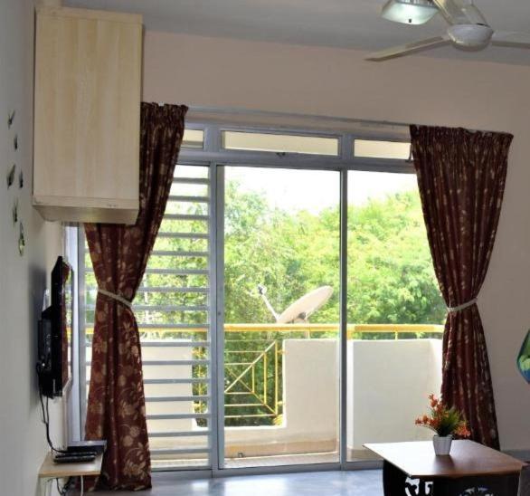 Purnama Homestay At Oceanview Resort 波德申 外观 照片